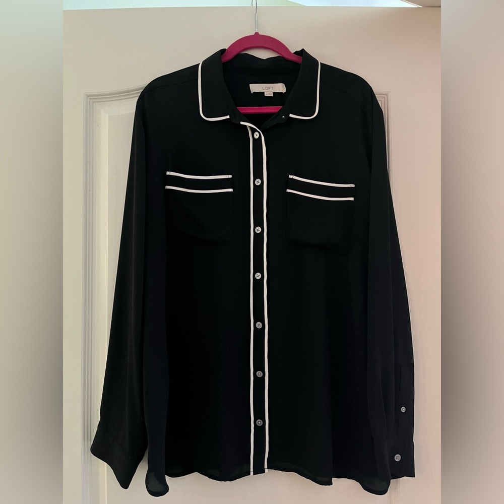LOFT Black and White Button-up Blouse